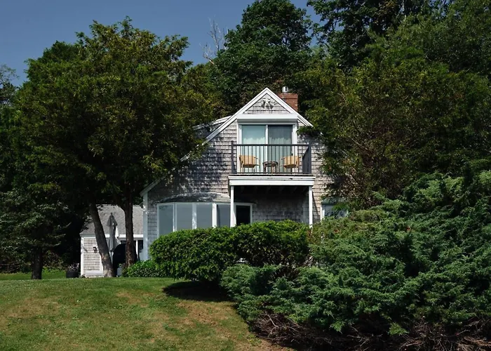 Wequassett Resort And Golf Club