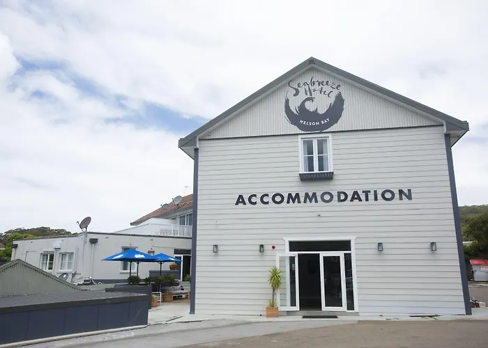 Seabreeze Hotel