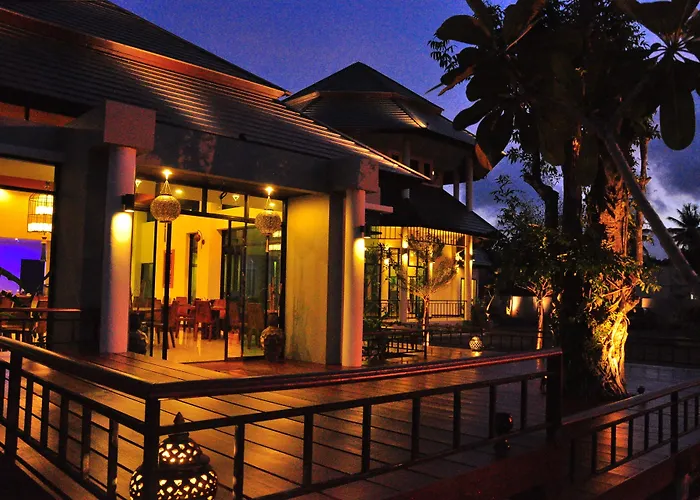 Navatara Phuket Resort Rawai