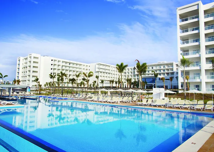 Hotel Riu Playa Blanca
