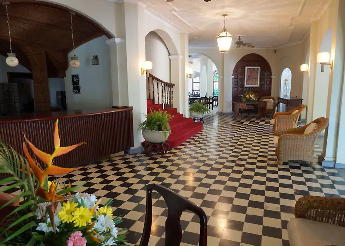 Seagarden Beach Resort Montego Bay