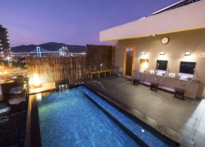 Azumaya Hotel Da Nang