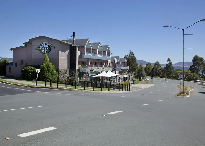 Banjo Paterson Inn
