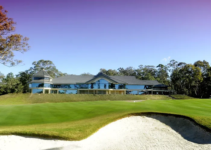 Riverside Oaks Golf Resort