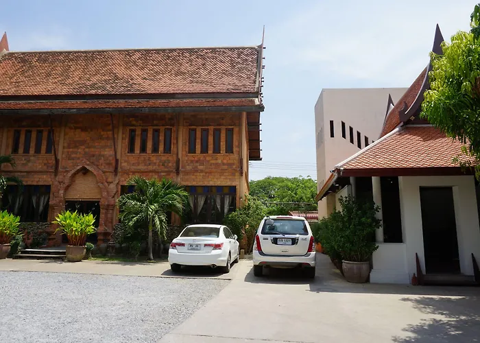Ruean Thai Hotel