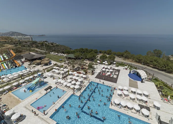 Ramada Resort Kusadasi & Golf