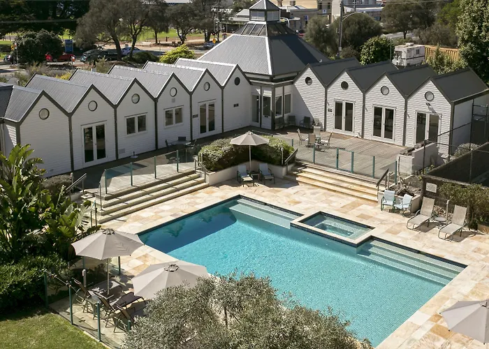 Portsea Village Resort