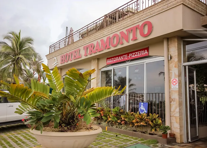 Beachfront Hotel Tramonto