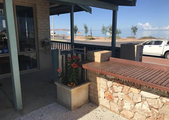 Shark Bay Seafront Apartments