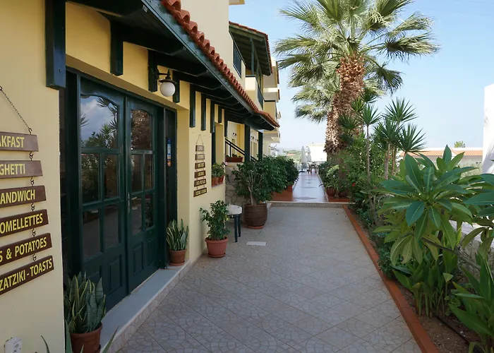 Aspri Petra Apartments