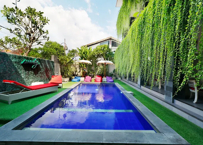Vansari Hotel