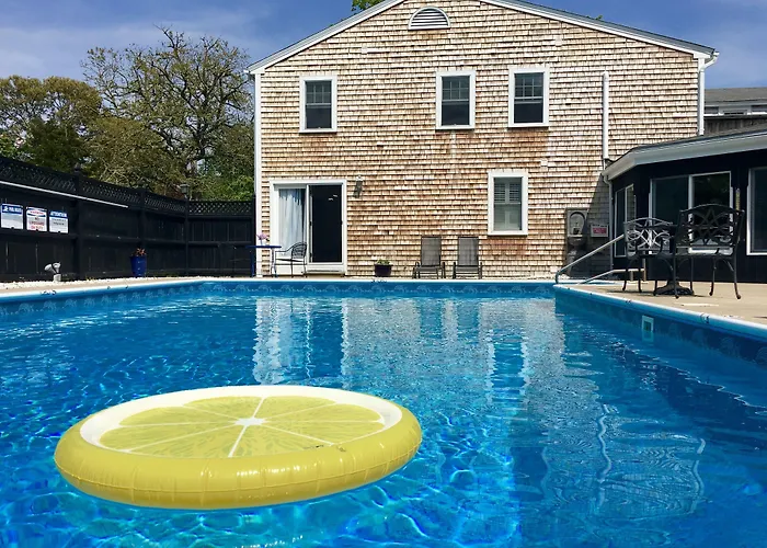 The Platinum Pebble Boutique Inn - Adults Only Property