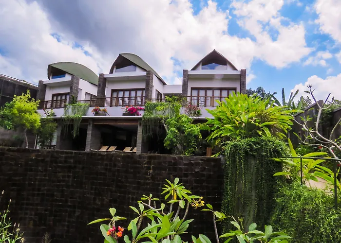 De Moksha Eco Friendly Boutique Resort Tanah Lot 