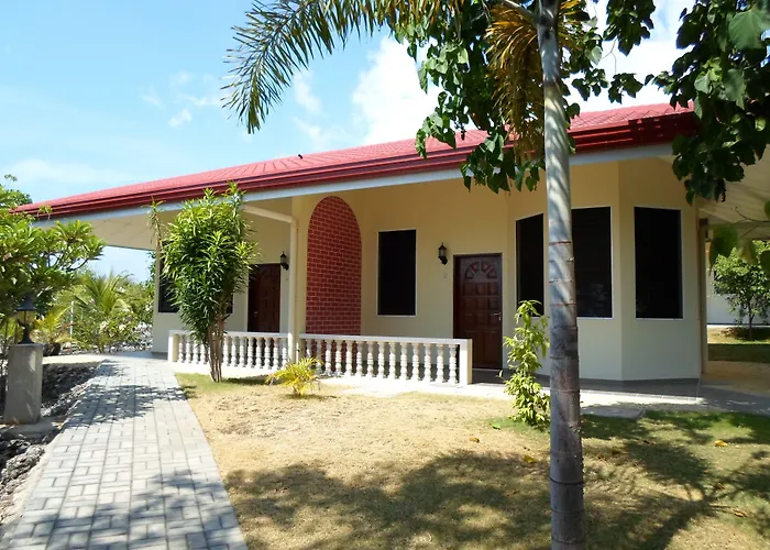 Meili Beach Resort