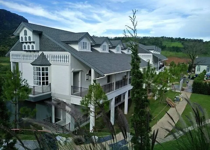 The Bluesky Resort @ Khao Kho