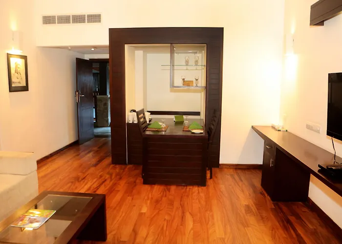 Grand Udawalawe Safari Resort