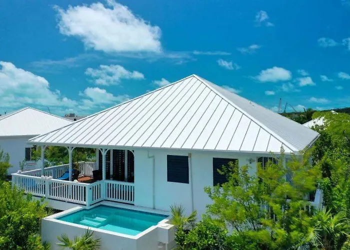 Neptune Villas Five Cays Settlement