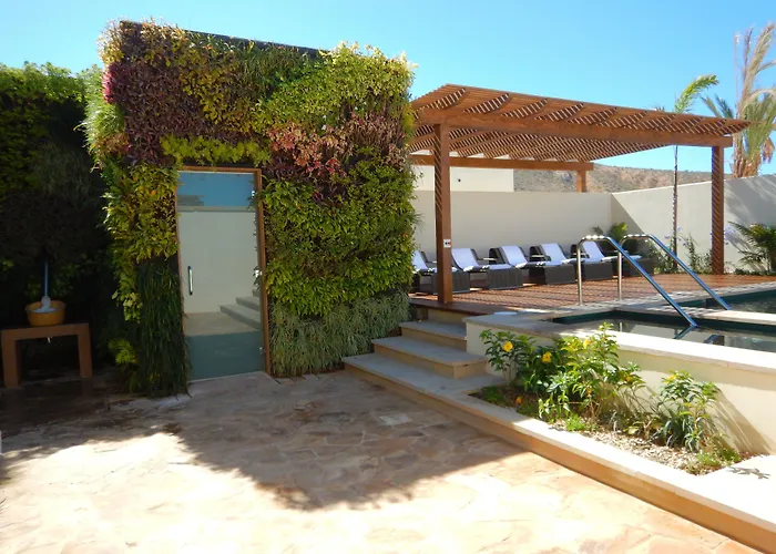 Chileno Bay Resort & Residences, Auberge Collection