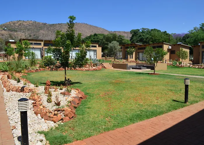 Manor Hills Guest Lodge