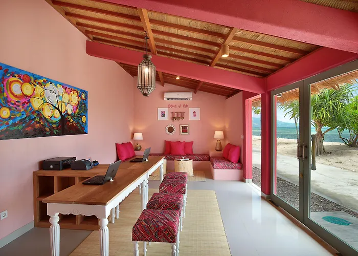 Pinkcoco Gili Air - Constant Surprises & For Cool Adults Only Hotel