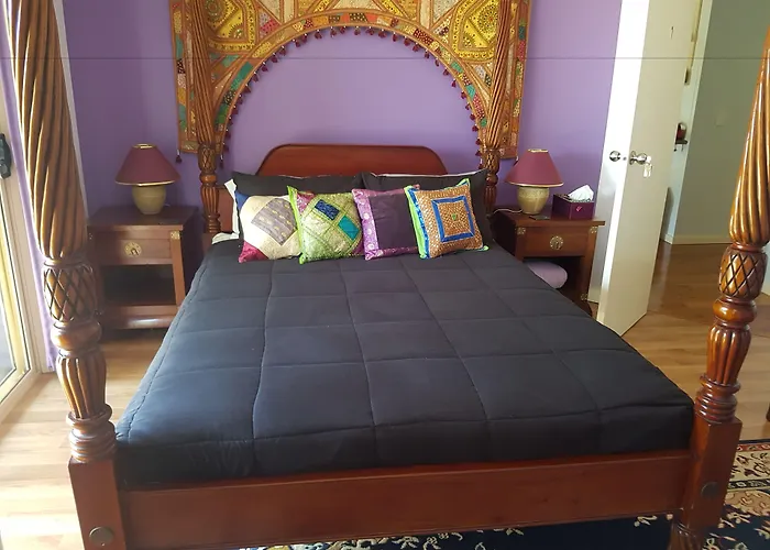 Tambaridge Bed & Breakfast