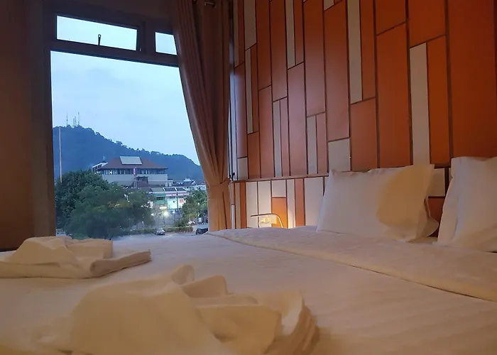 Ecoloft Hotel - Sha Plus
