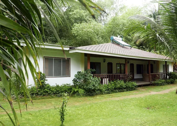 Dolarog Beach Resort