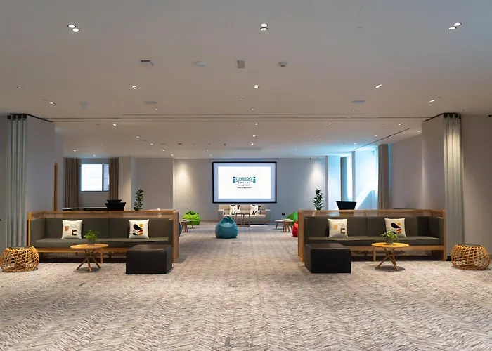 Staybridge Suites Dubai Internet City By Ihg