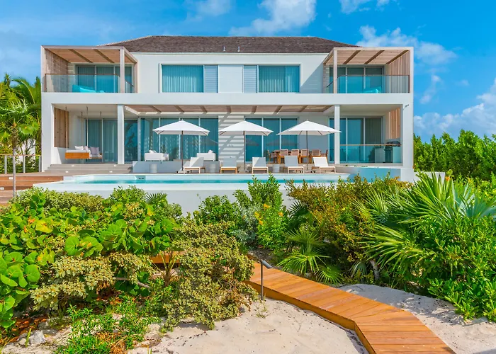 Beach Enclave Grace Bay