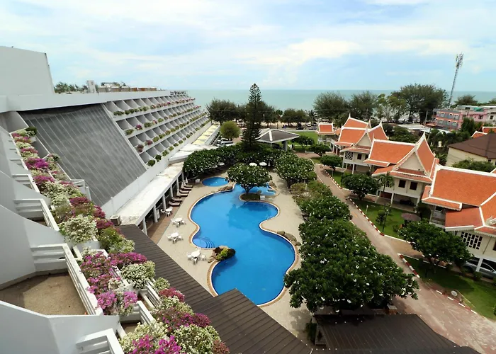 Methavalai Hotel