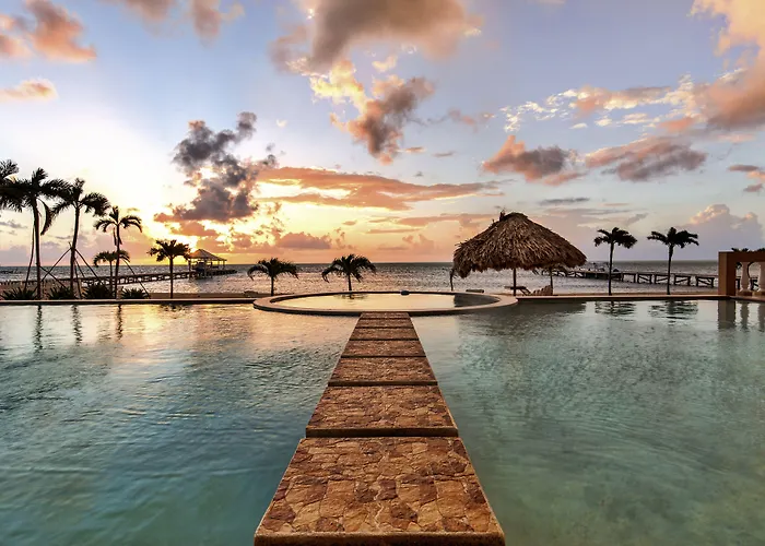 Hol Chan Reef Resort & Villas
