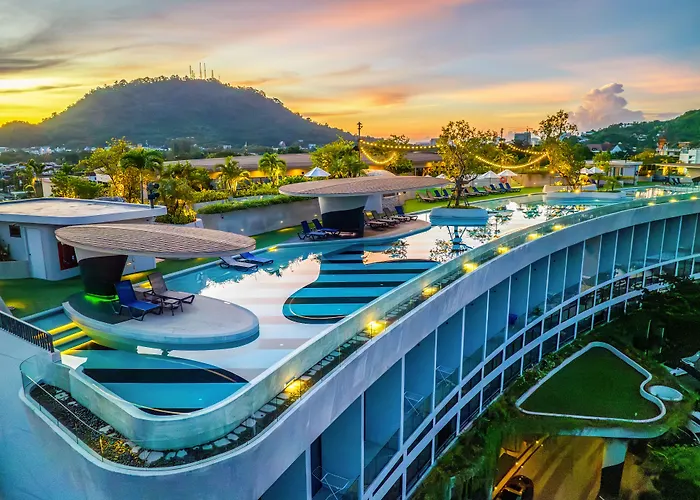 Homa Phuket Town