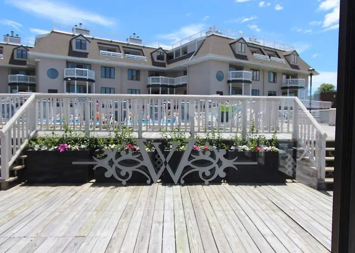 Wellington Resort Newport