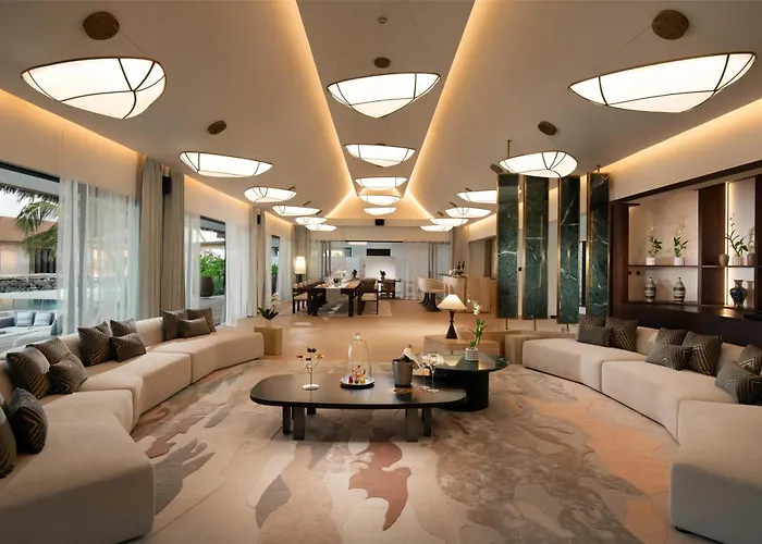 Hilton Maldives Amingiri Resort & Spa Male