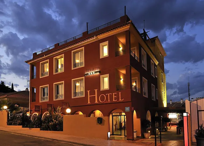 Atrium Hotel