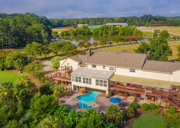 Southern Cross Guest Ranch