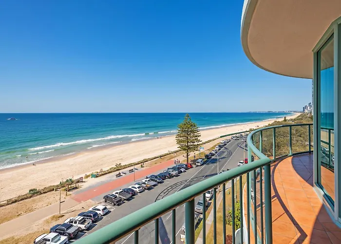 Waterford On Main Beach