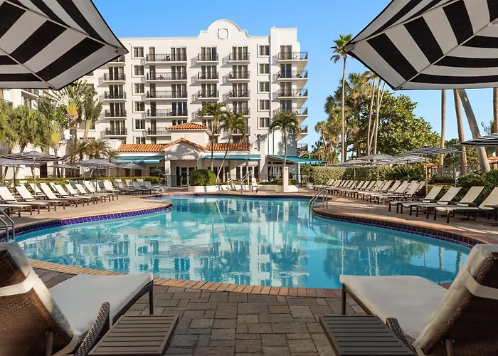 Embassy Suites By Hilton & Spa