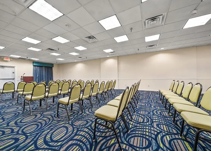 Holiday Inn & Suites Clearwater Beach S-Harbourside