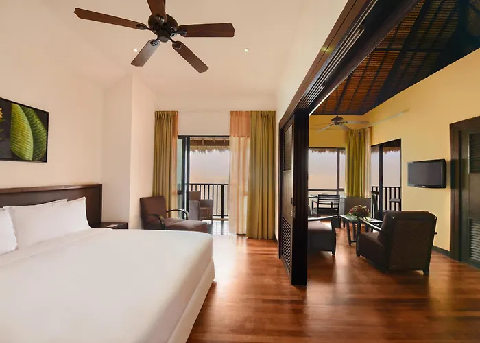 Hotel Golden Palm Tree Sepang à Kampong Bagan Lalang