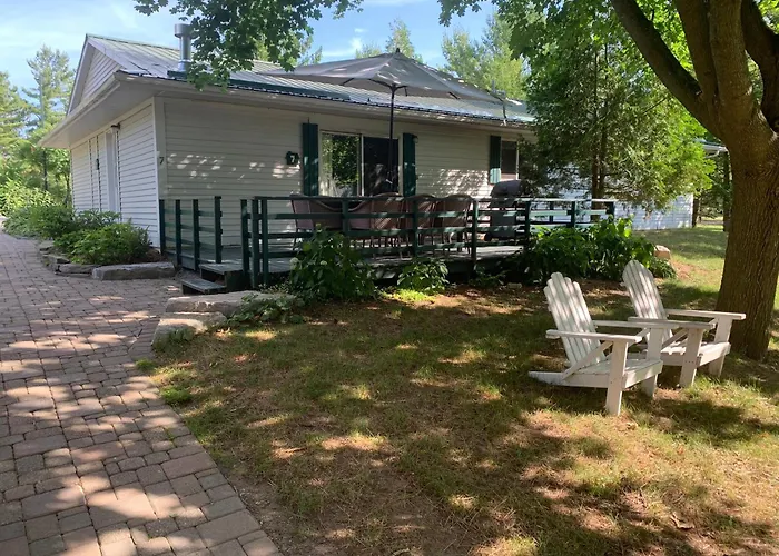 Elmhirst'S Resort
