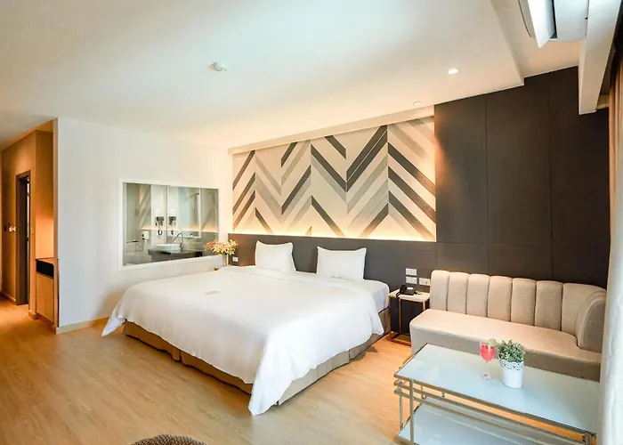 Golden City Rayong Hotel