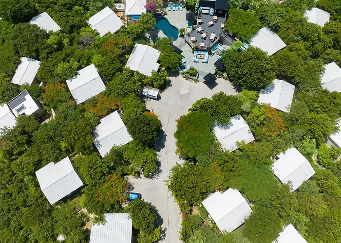 Kokomo Botanical Resort - Caribbean Family Cottages
