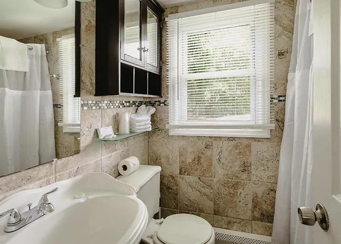 Hamptons Vacation Inn