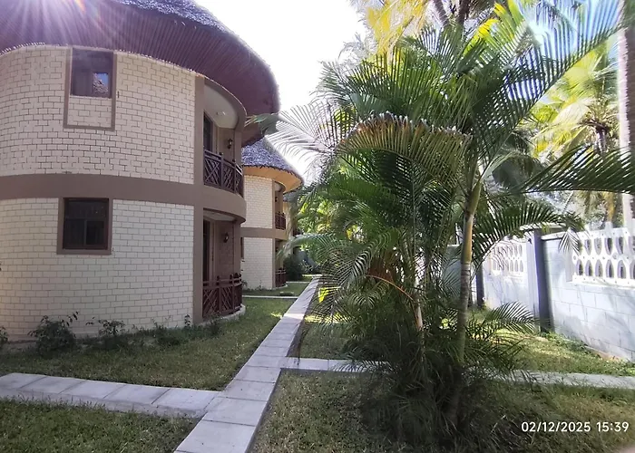 Sunrise Beach Resort Daressalam