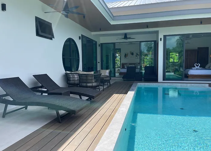 Breeze Bay Villas Koh Phangan