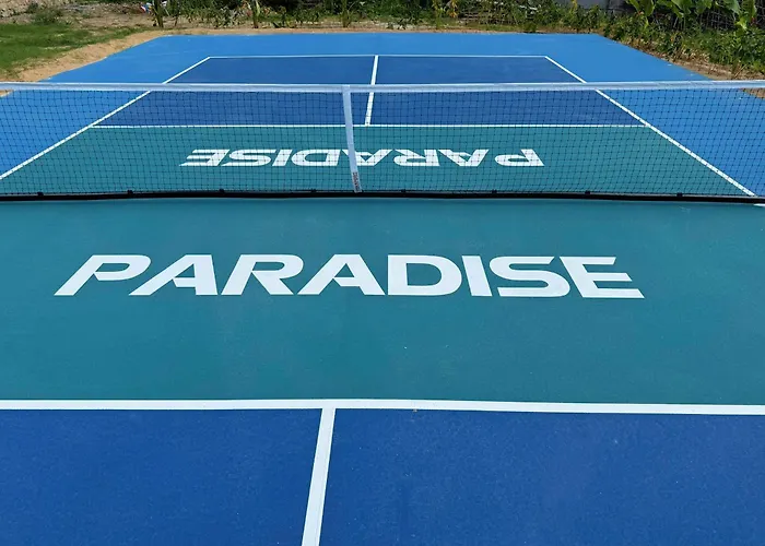 Paradise Resort Doc Let