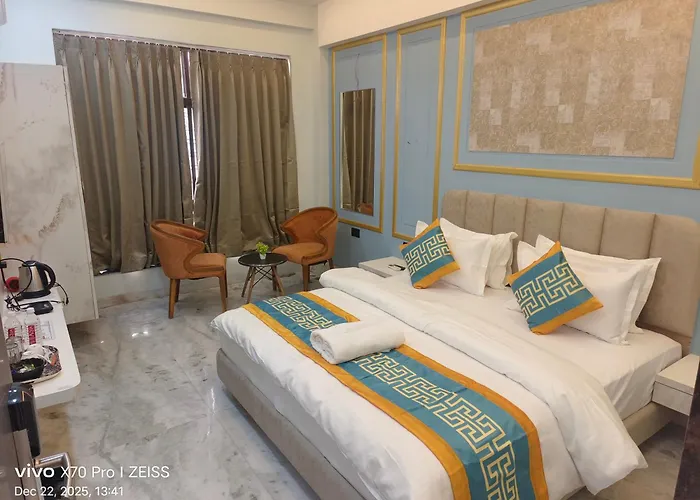 Kdm Hotel Indore Palace- A Walk Away From Saibaba Temple