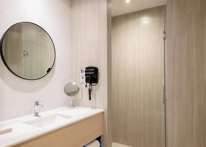 Brighton Grand Hotel Pattaya - Sha Extra Plus