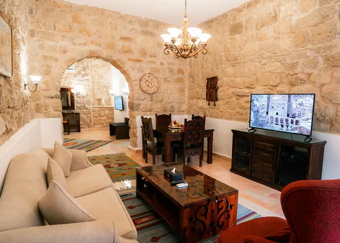 The Old Village Hotel & Resort Wadi Musa